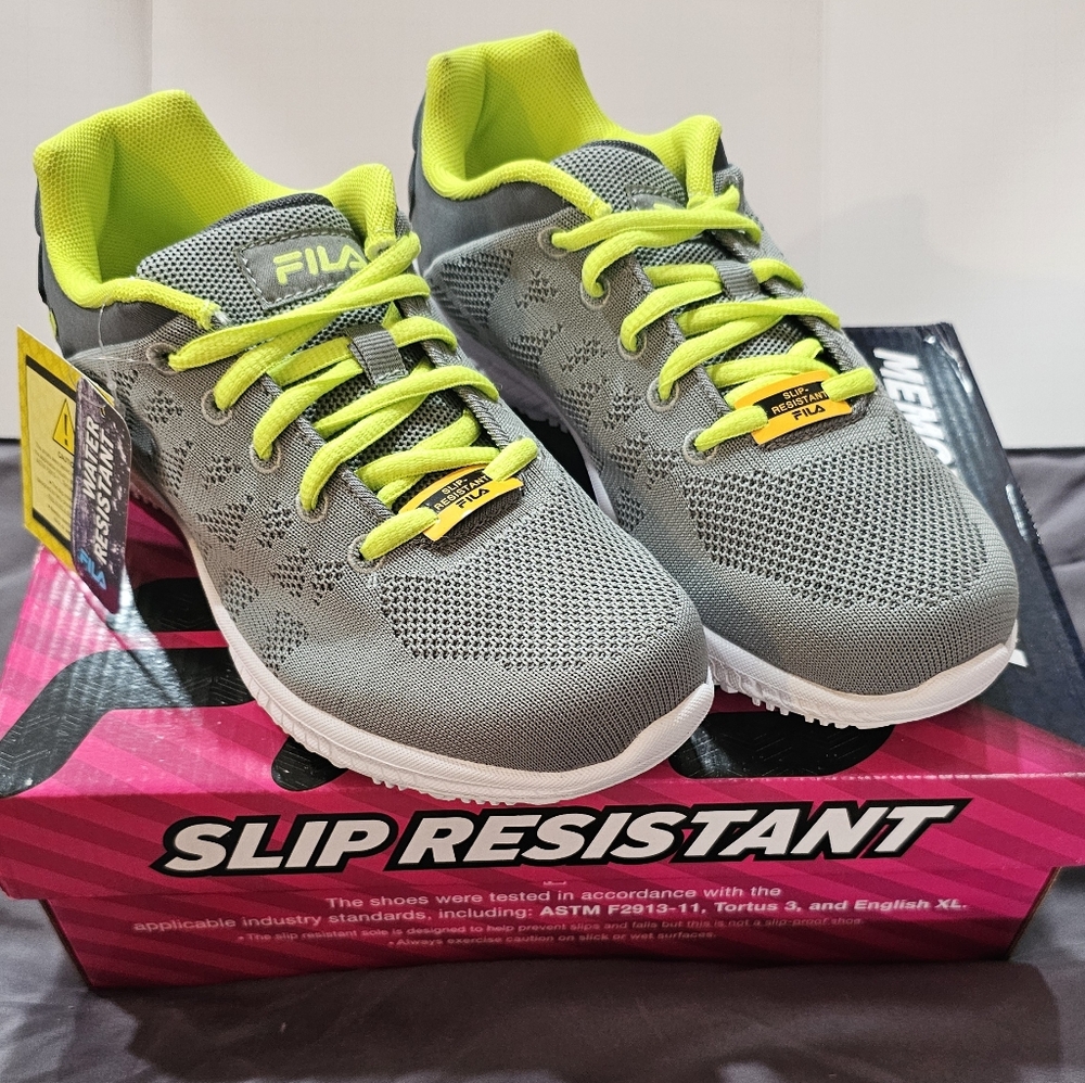 Fila slip resistant memory techknit